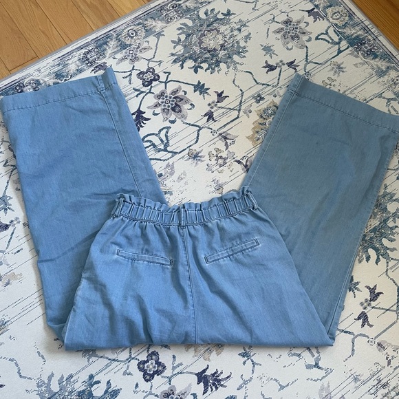 H&M &Denim Girlfriend Fit Regular Waist Chambray Wide Leg Jeans-Size 8-NWOT - Picture 8 of 8